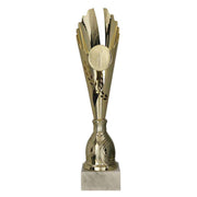 Silberfarbener Pokal Saarbrücken mit Deckel und Emblem zur Gravur