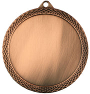 Eine Medaille Magdeburg 60 mm MMC6062 mit blanker Oberfläche und strukturiertem Rand, mit einer Schlaufe an der Oberseite zum Befestigen eines Bandes. Diese Medaille ist perfekt für Sportwettbewerbe und bietet Platz für personalisierte Beschriftungen, um jede Leistung einzigartig zu machen.